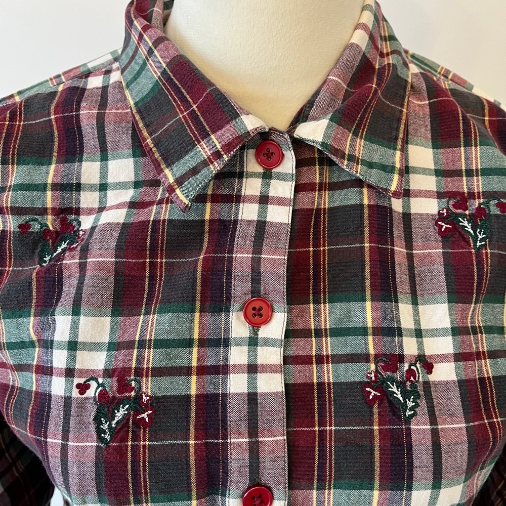 Plaid Button-Up Shirt westbound embroidered - Picture 3 of 8